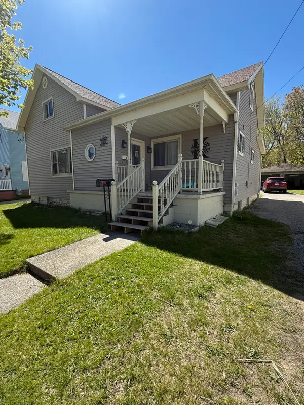 507 1st Street, Manistee, MI 49660