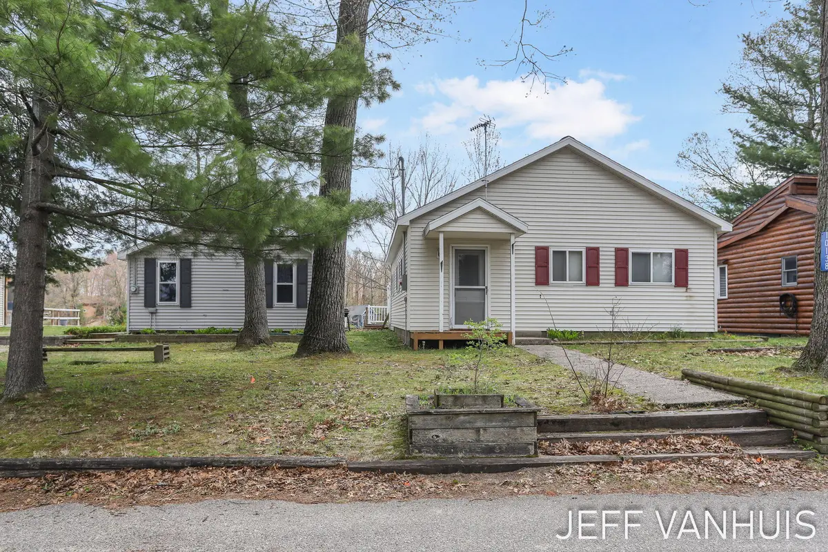 10138 S Lakeside Ridge Road, Baldwin, MI 49304 - #1