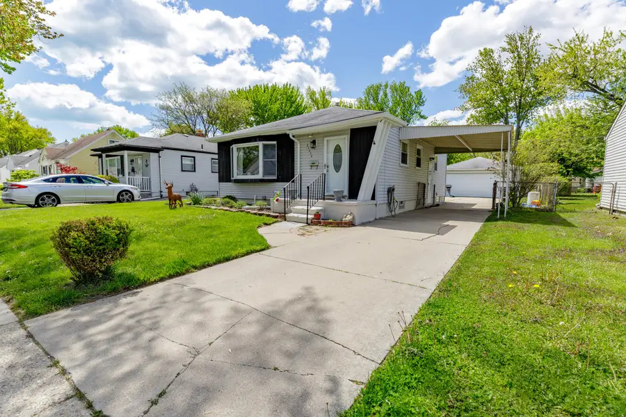 23636 Beverly Street, Saint Clair Shores, MI 48082 - #3