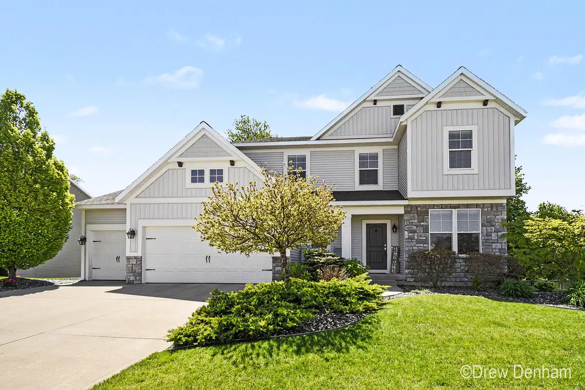 1292 Shadow Hills Drive Sw, Byron Center, MI 49315 - #1