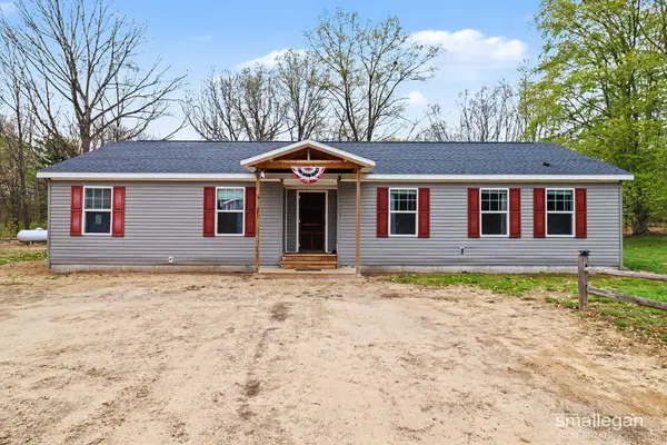 21176 3 Mile Road, Morley, MI 49336