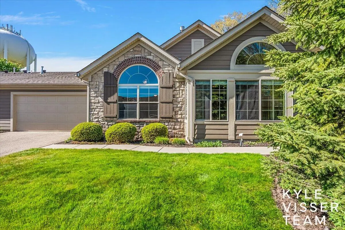 892 Bridge Crest Drive Se, Ada, MI 49301 - #1