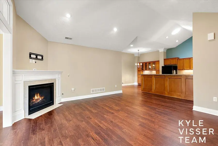 892 Bridge Crest Drive Se, Ada, MI 49301 - #3