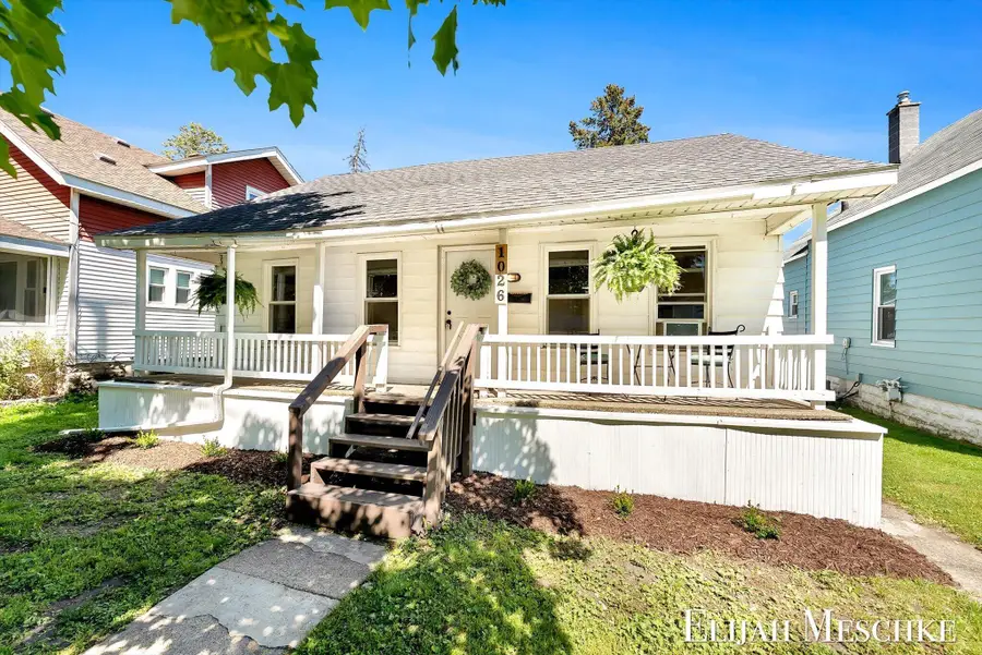 1026 Garfield Avenue Nw, Grand Rapids, MI 49504 - #2