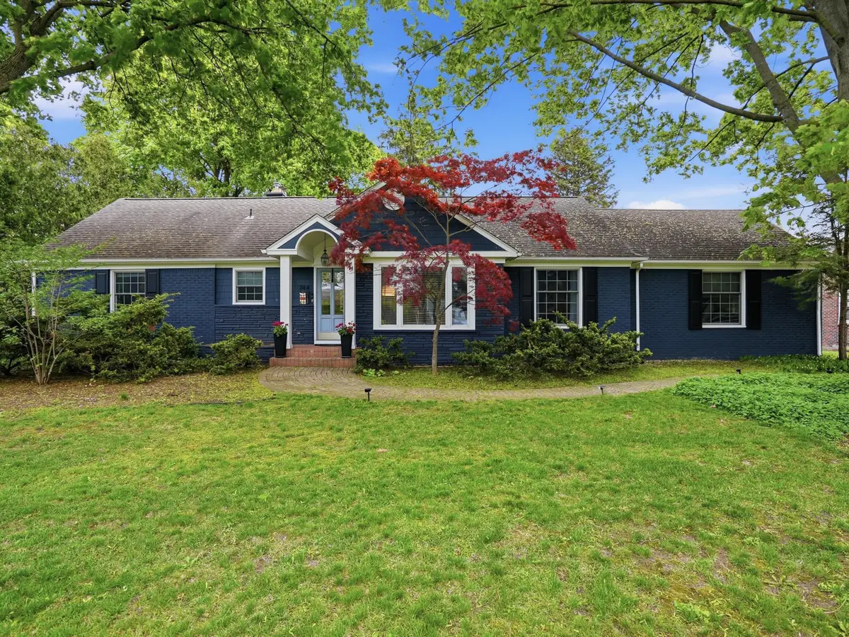 744 Lahser Road, Bloomfield Hills, MI 48301 - #1