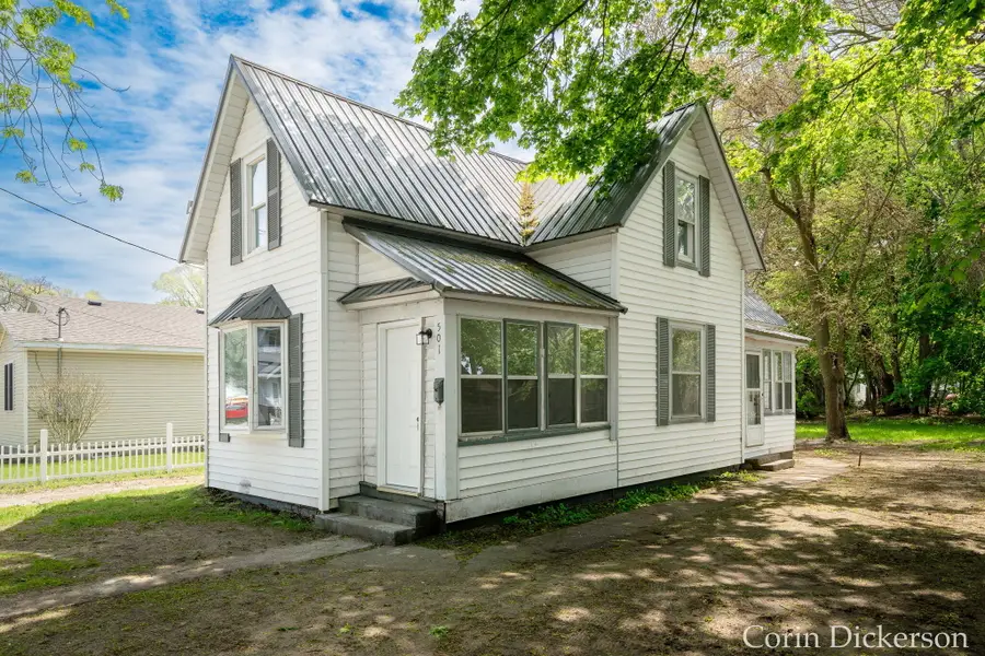 501 Oak Avenue, Muskegon, MI 49442 - #2