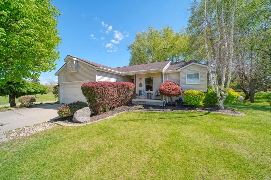 13865 Northmoor Drive, Cement City, MI 49233 - #2
