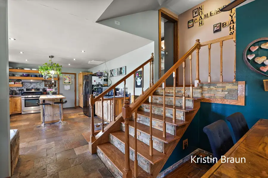 5185 Pine Ridge Drive, Norton Shores, MI 49441 - #3