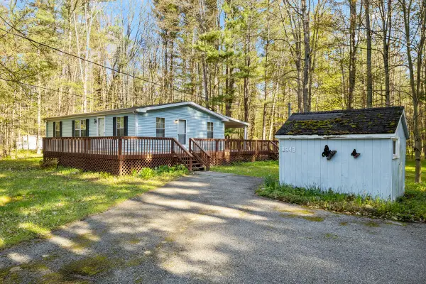 8943 E 36th Street, Newaygo, MI 49337