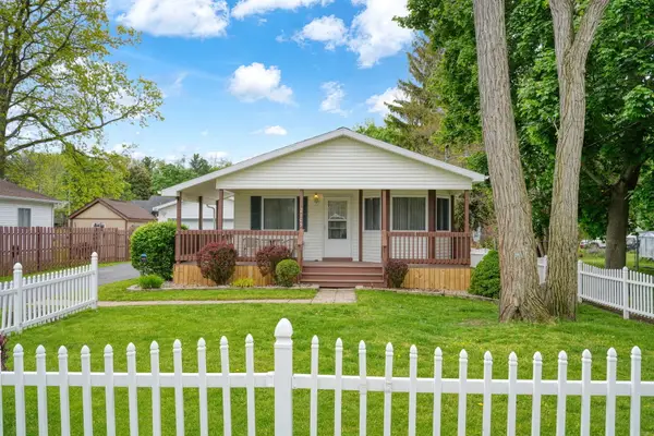 2105 Carlton Boulevard, Jackson, MI 49203