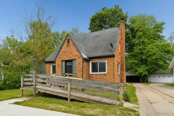 1017 Mcallister Avenue, Benton Harbor, MI 49022
