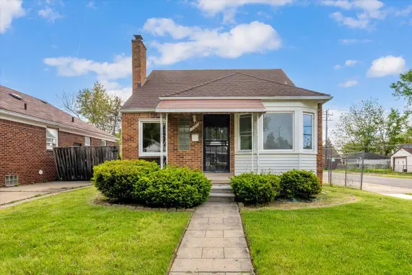 7600 Penrod Street, Detroit, MI 48228