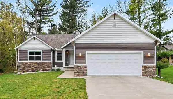 1161 N Hillside Drive, Ludington, MI 49431