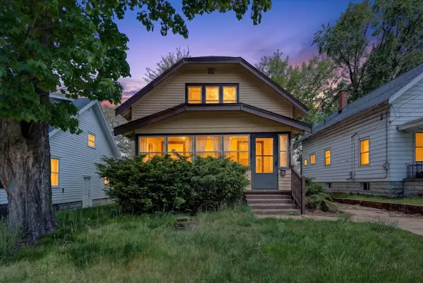 335 Dickinson Street Sw, Grand Rapids, MI 49507