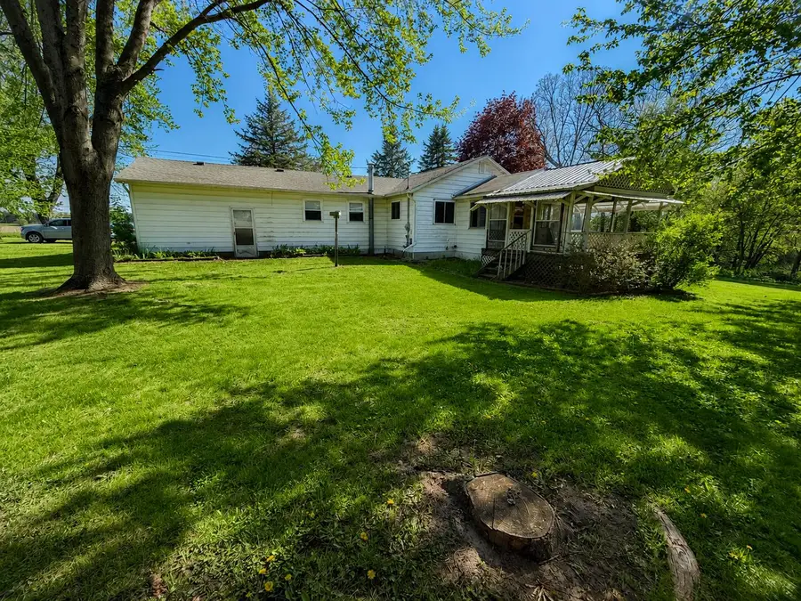 3106 W Stanton Road, Stanton, MI 48888 - #2