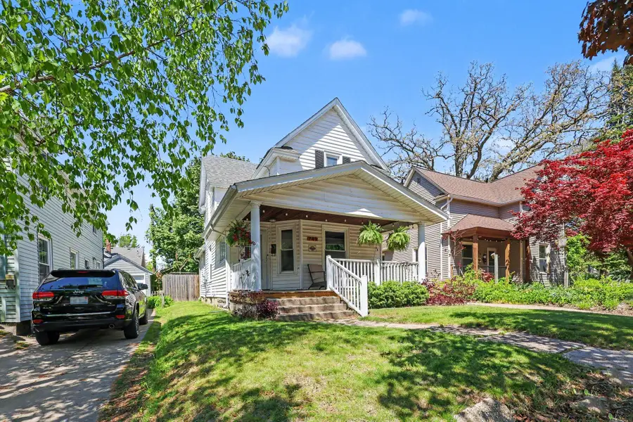 749 Lockwood Street Ne, Grand Rapids, MI 49503 - #2
