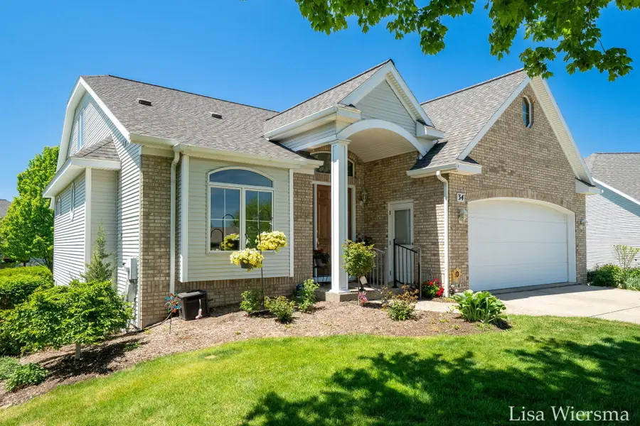 34 Regal Court, Zeeland, MI 49464 - #2