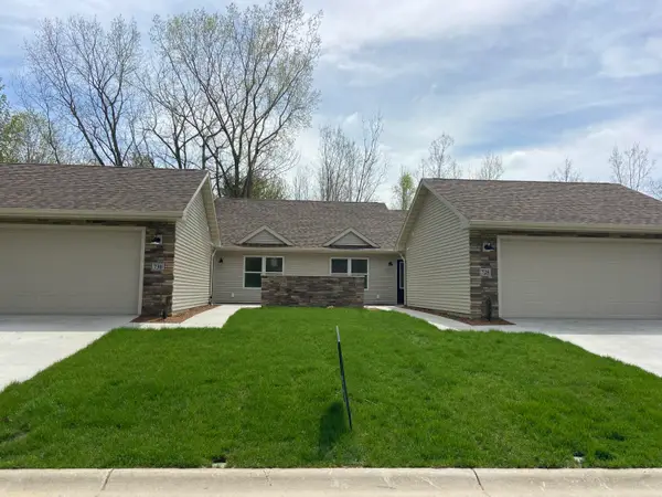 730 Violet Way, St. Joseph, MI 49085