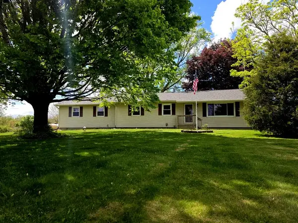 512 Athens Road, Sherwood, MI 49089