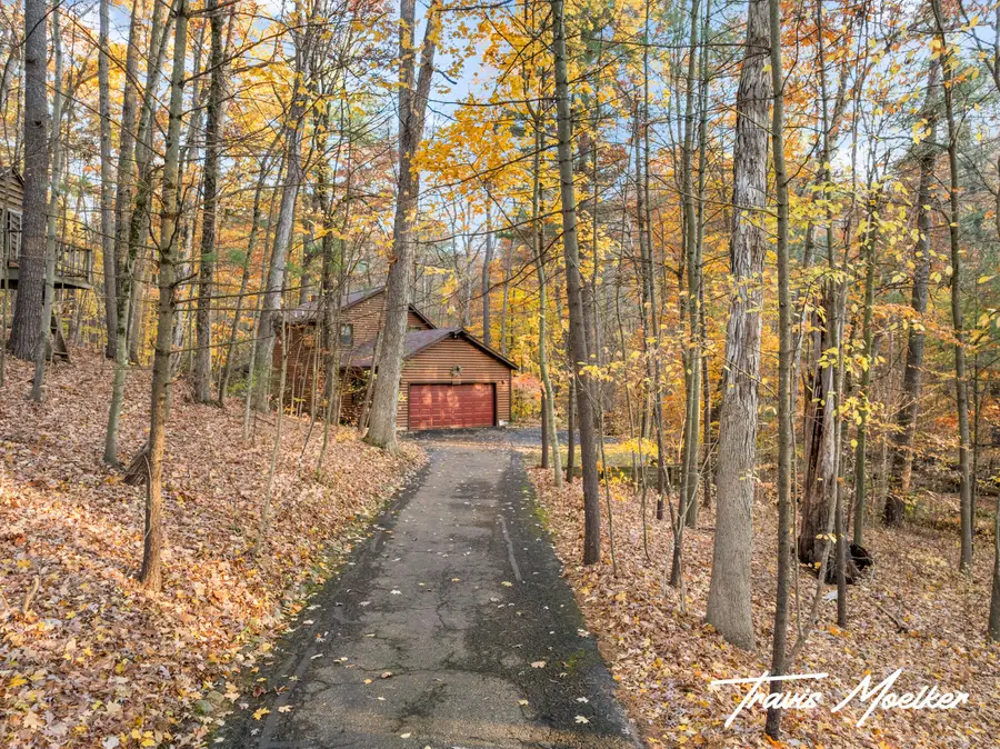 10714 Lovers Lane Nw, Grand Rapids, MI 49534 - #2