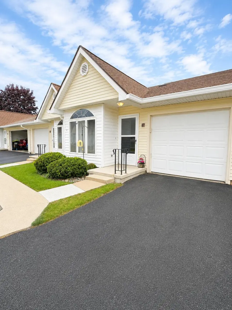 729 W Clark Street #76, Tecumseh, MI 49286 - #2
