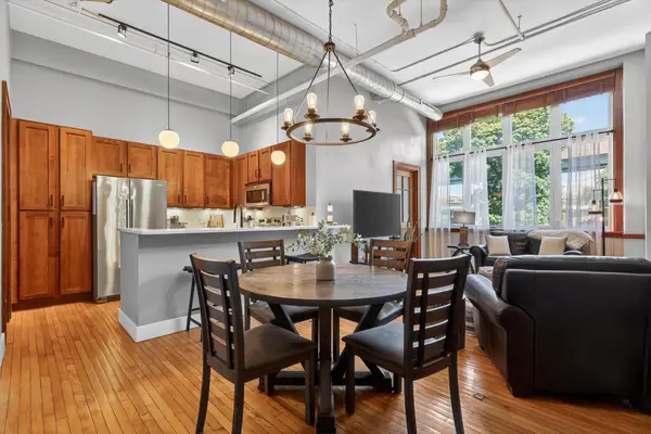 600 Broadway Avenue Nw #211, Grand Rapids, MI 49504