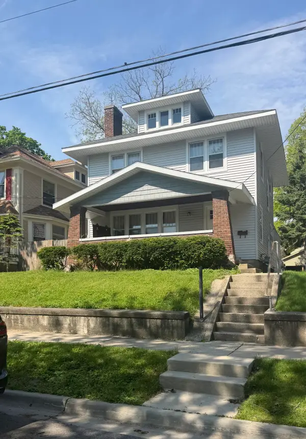 425 Rosewood Avenue Se, Grand Rapids, MI 49506