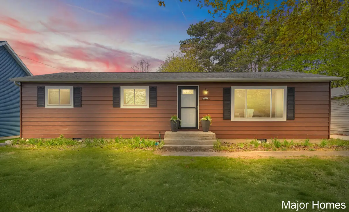 1015 Vogel Street, Ludington, MI 49431 - #1