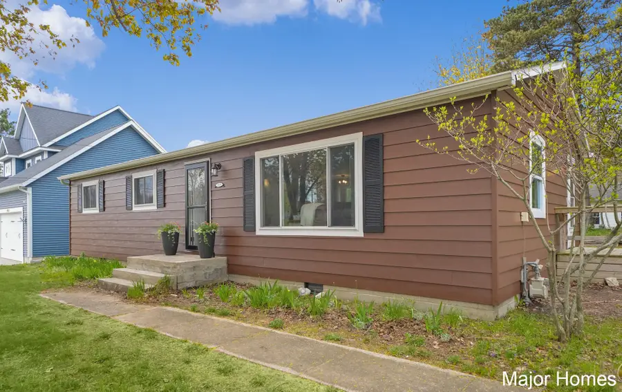 1015 Vogel Street, Ludington, MI 49431 - #2