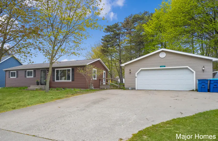 1015 Vogel Street, Ludington, MI 49431 - #3