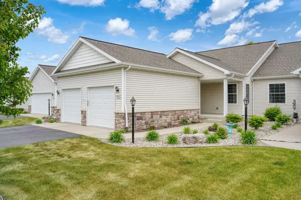 4015 Eastbridge Circle, Stockbridge, MI 49285