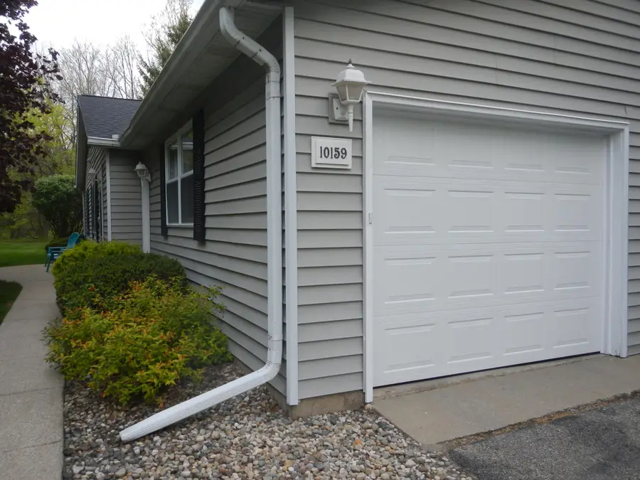 10159 S Pheasant Run, Portage, MI 49024 - #2