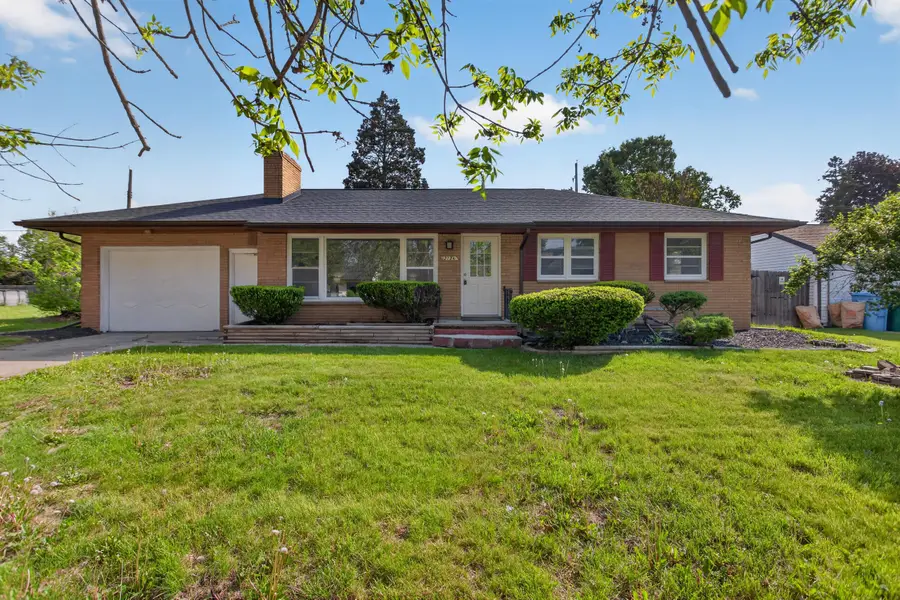 2136 Bruce Avenue, Lansing, MI 48915 - #3
