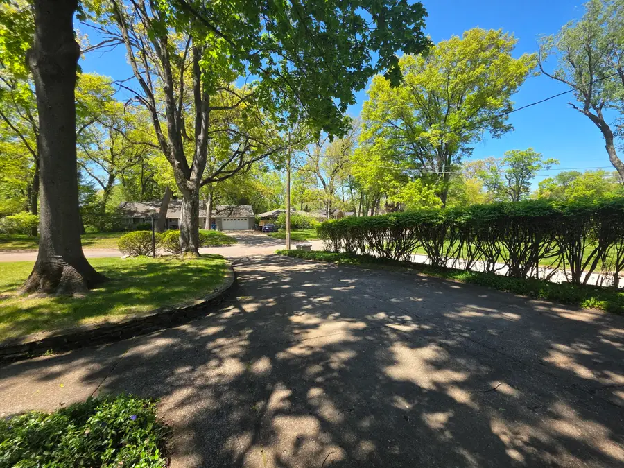 4029 Lakeside Drive, Kalamazoo, MI 49008 - #3