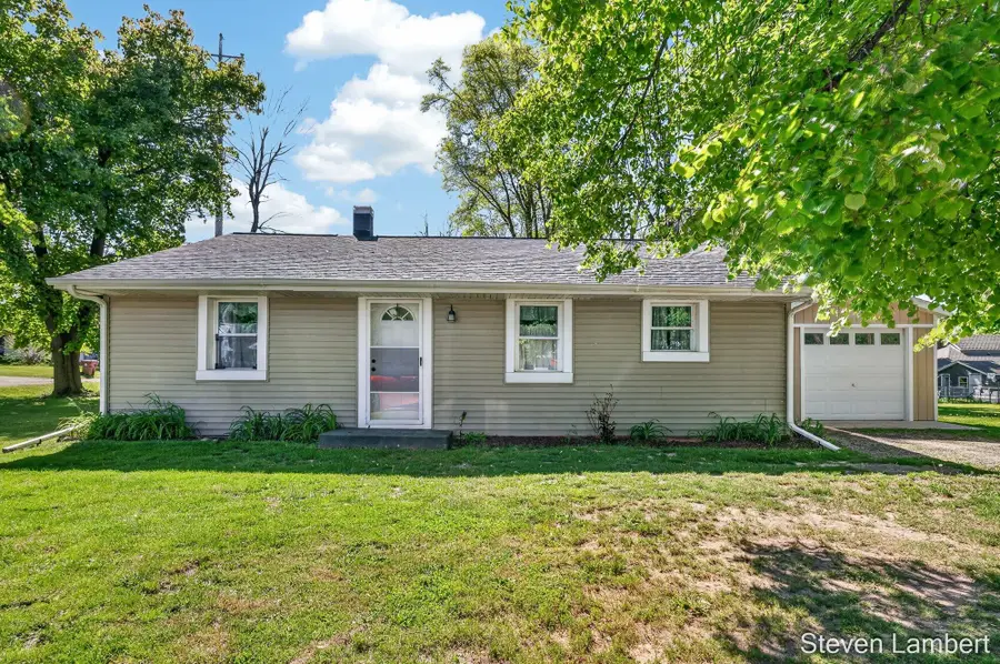 1028 S Hayes Street, Hastings, MI 49058 - #2