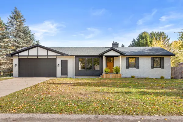 2754 Fairbrook Drive, Jenison, MI 49428