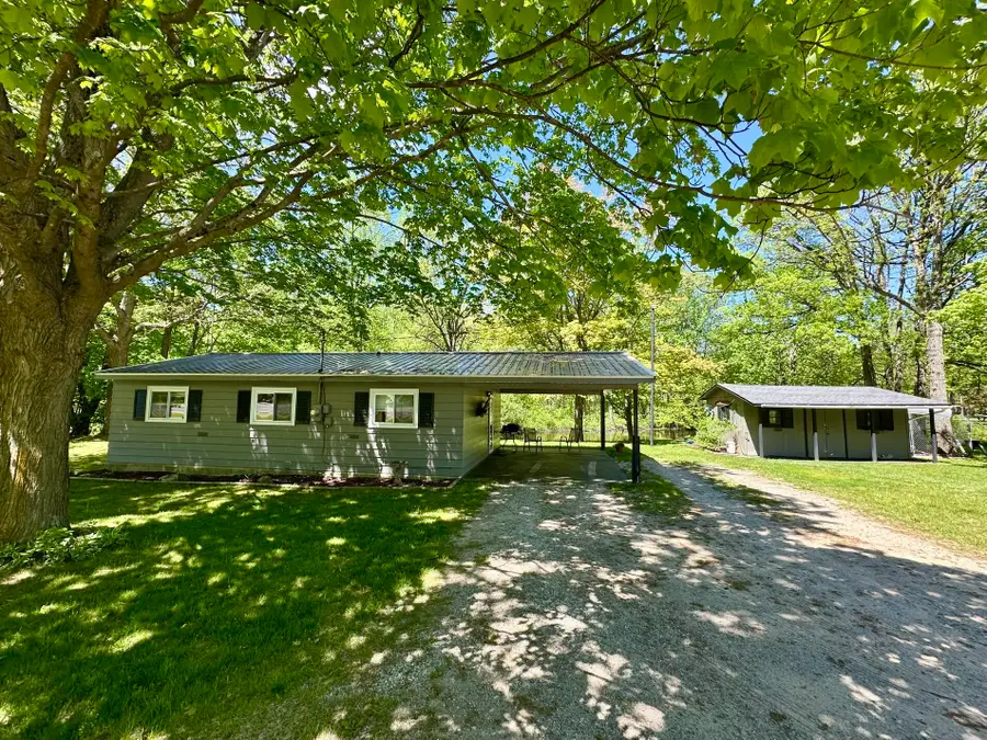 8942 E M-20, Hesperia, MI 49421 - #2