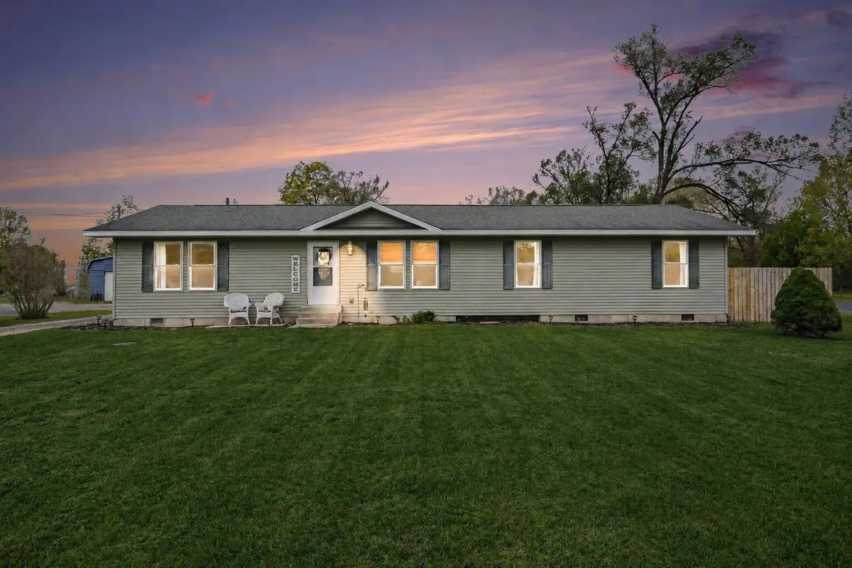 58144 M 51 S, Dowagiac, MI 49047 - #1