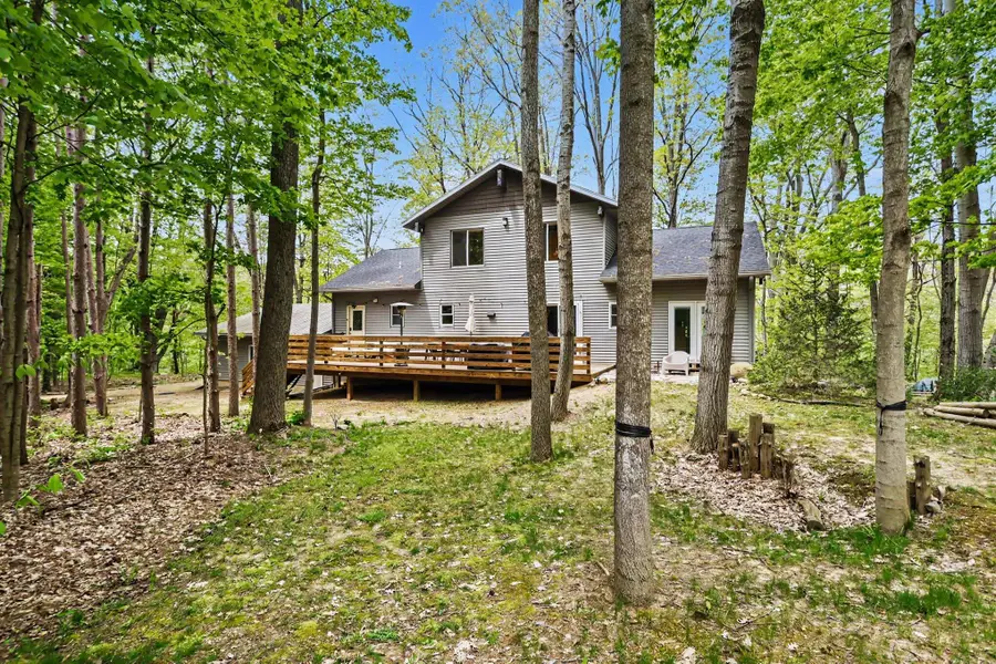 10953 Red Bud Trail, Berrien Springs, MI 49103 - #2