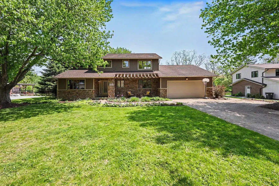 2728 Holyoke Lane, Ann Arbor, MI 48103 - #2