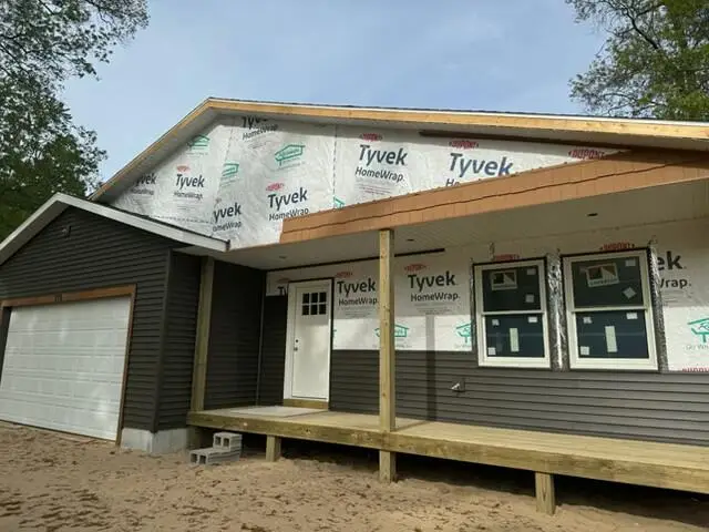 170 N 6th Avenue, Fruitport, MI 49415 - #1