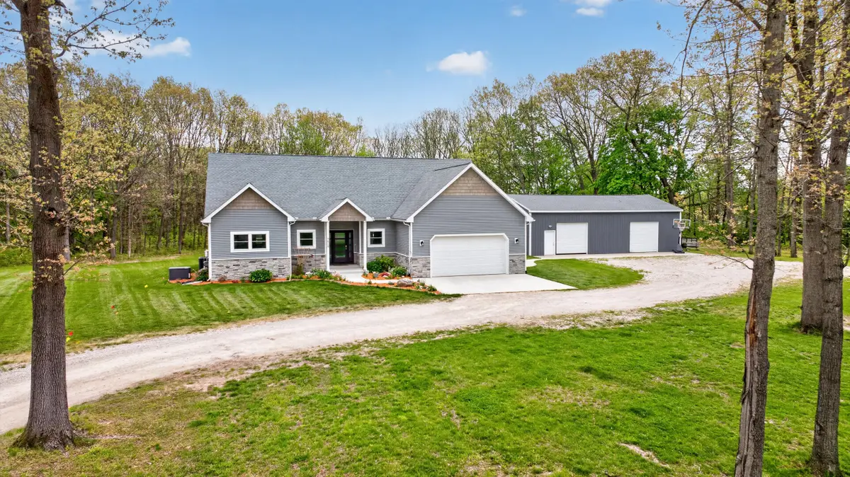 7615 Lansing Avenue, Jackson, MI 49201 - #1