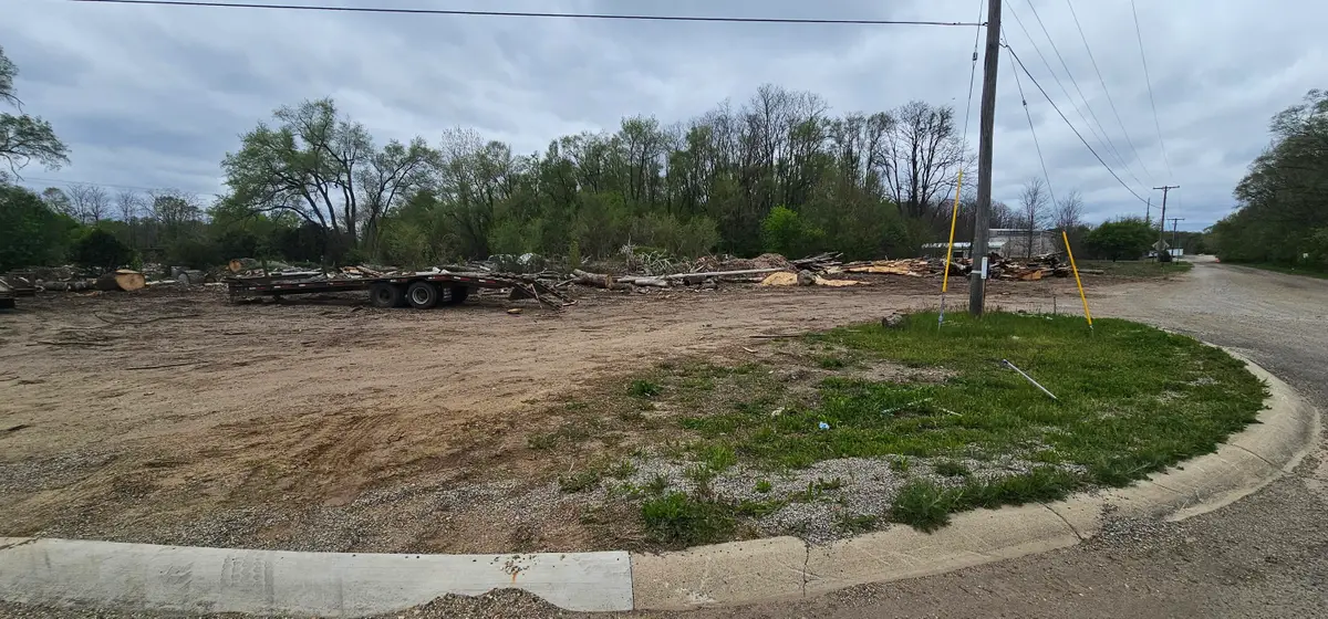S Michigan Avenue #19-sheridan twp, Albion, MI 49224 - #1
