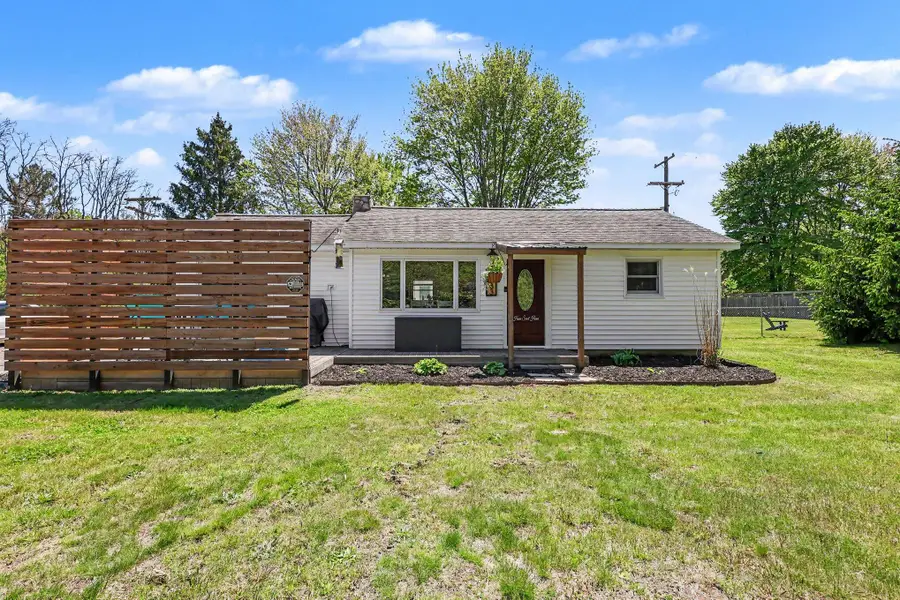 6383 Cline Road, Fruitport, MI 49415 - #2