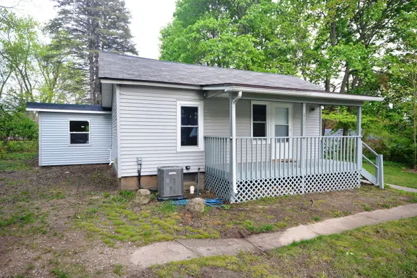 822 N Berrien Street, Albion, MI 49224