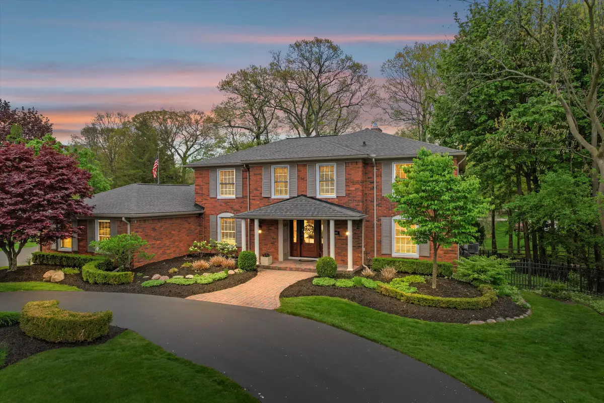 2595 Fox Chase Drive, Troy, MI 48098 - #1