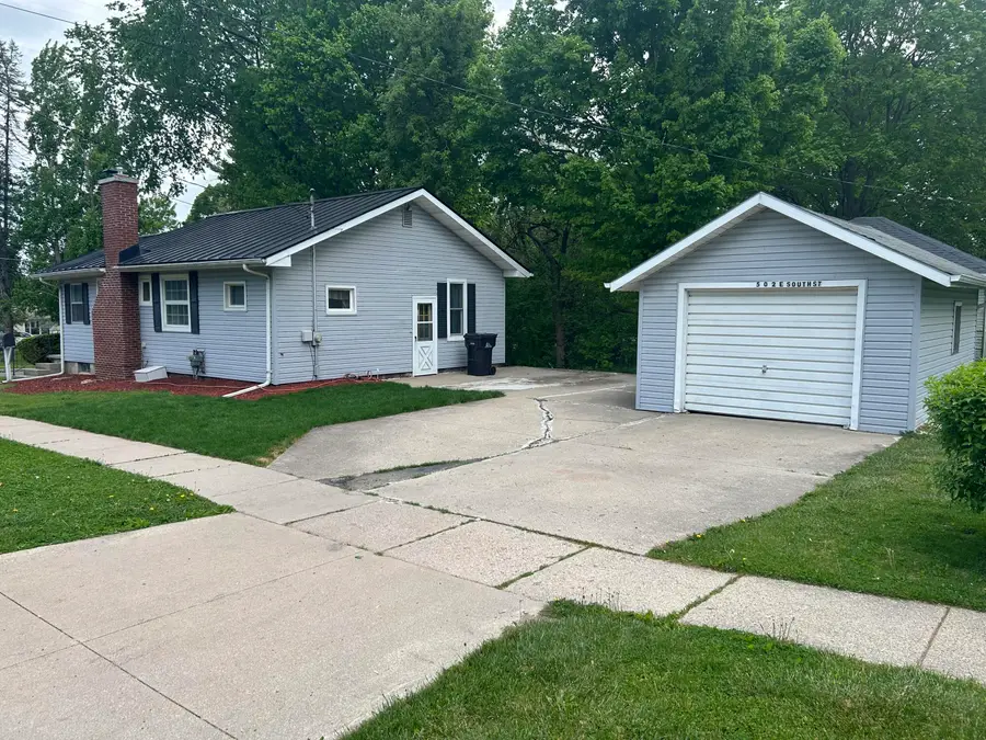 502 E South Street, Hastings, MI 49058 - #3