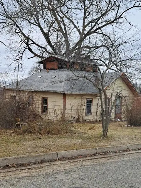 939 Sundberg Street, Cadillac, MI 49601 - #1