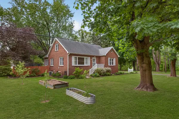 1346 W Marquette Woods Road, St. Joseph, MI 49085