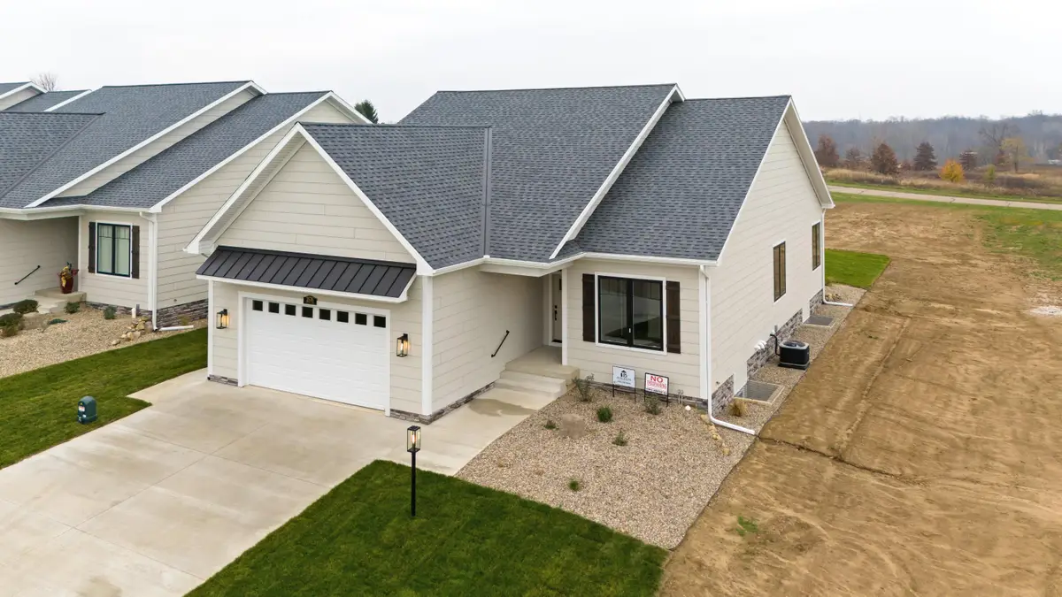 2560 Noellyn Drive, Berrien Springs, MI 49103 - #1